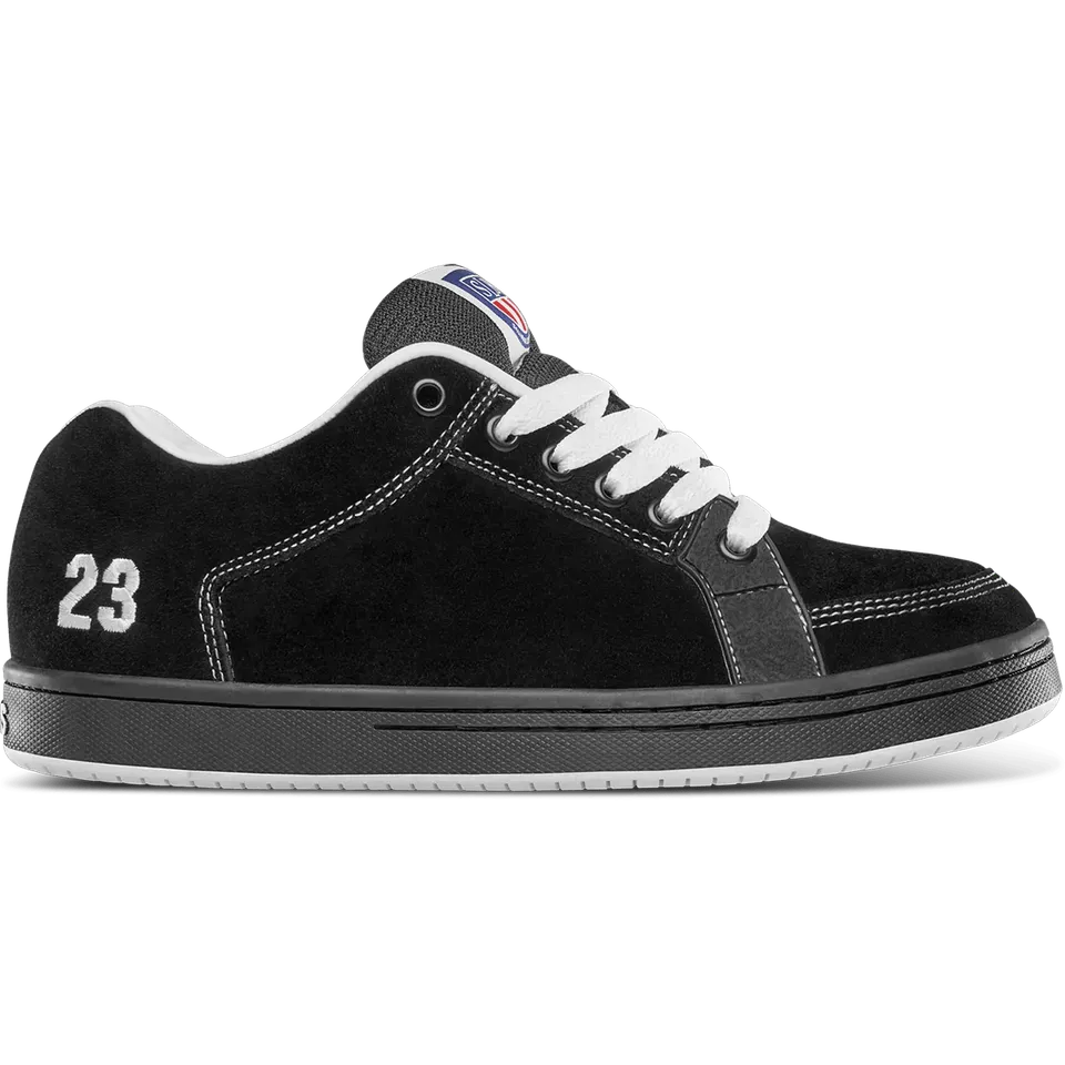 etnies-sal-23-chaussures-de-skate-black-white-suede image 1