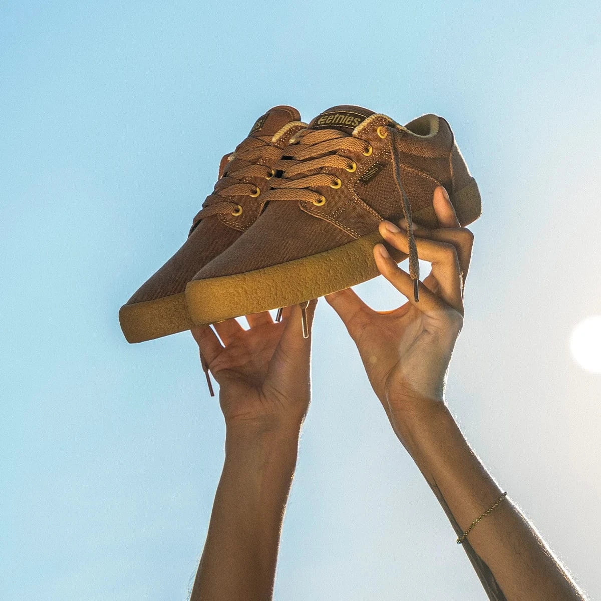 etnies-barge-ls-premium-chaussures-skate-brown-beige-gum image 2