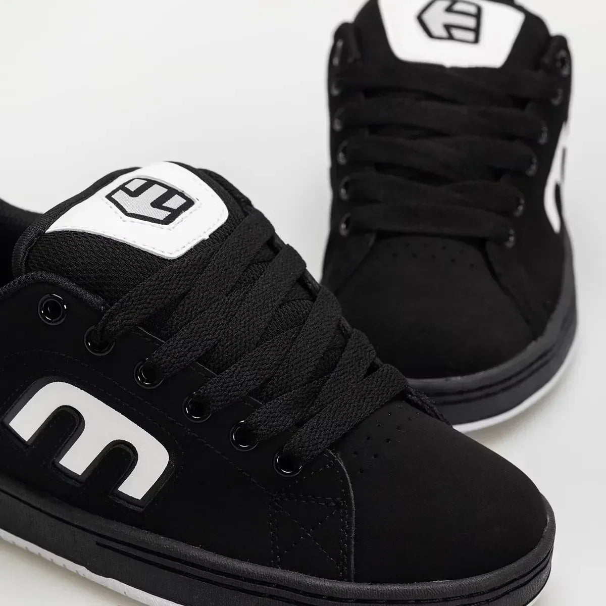 etnies-callicut-chaussure-skate-homme-noir-blanc-noir image 5