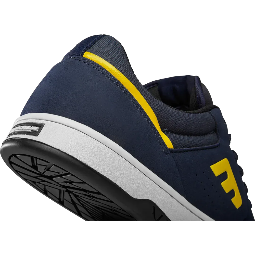 etnies-marana-michelin-chaussures-de-skate-bleu-marine-jaune image 4