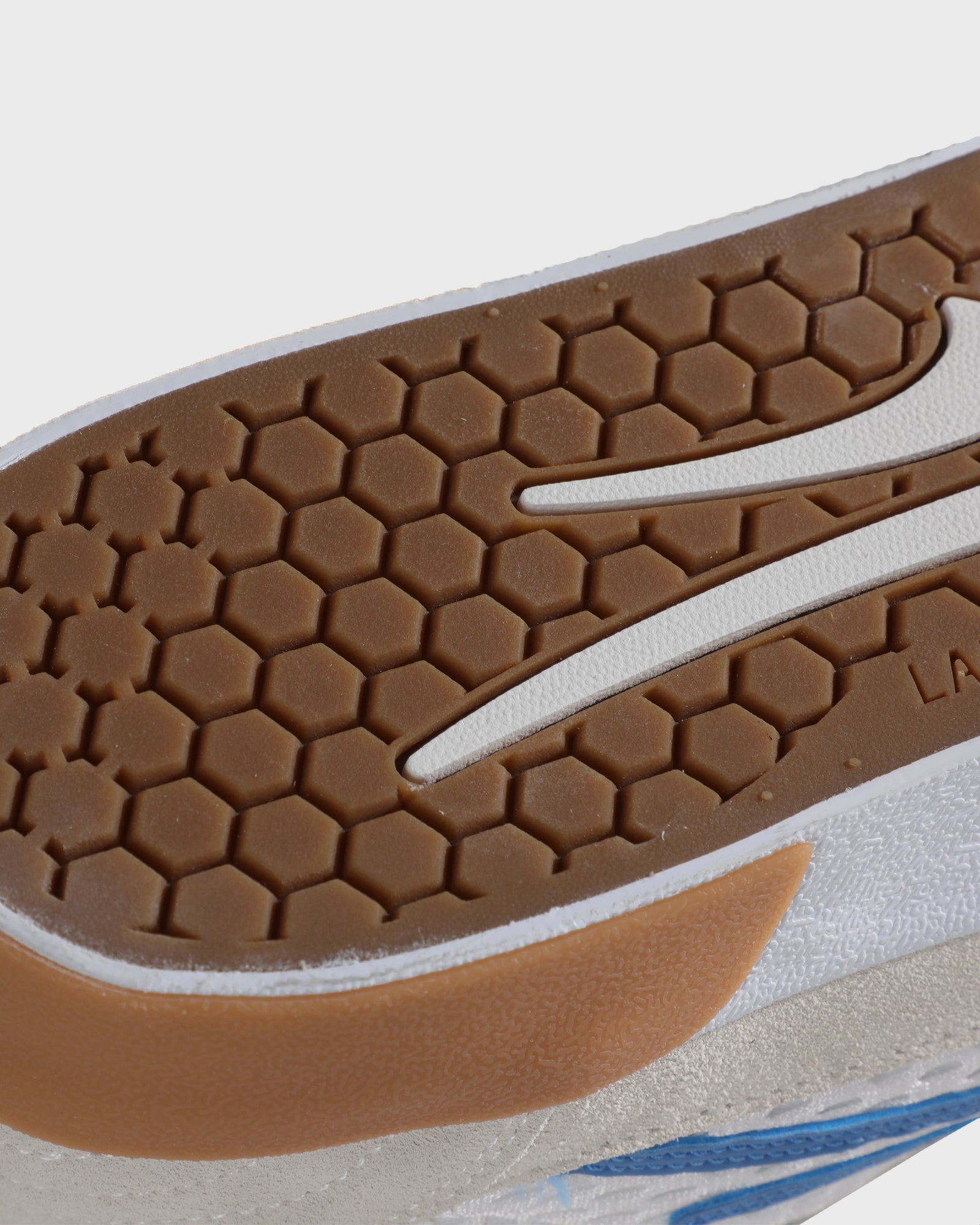 lakai-cambridge-chaussure-skate-white-suede-parisian-gum image 4