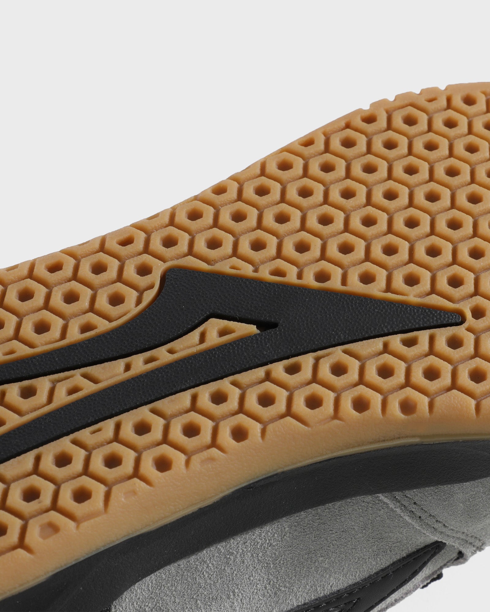 lakai-telford-low-roman-hager-wild-dove-pewter image 6