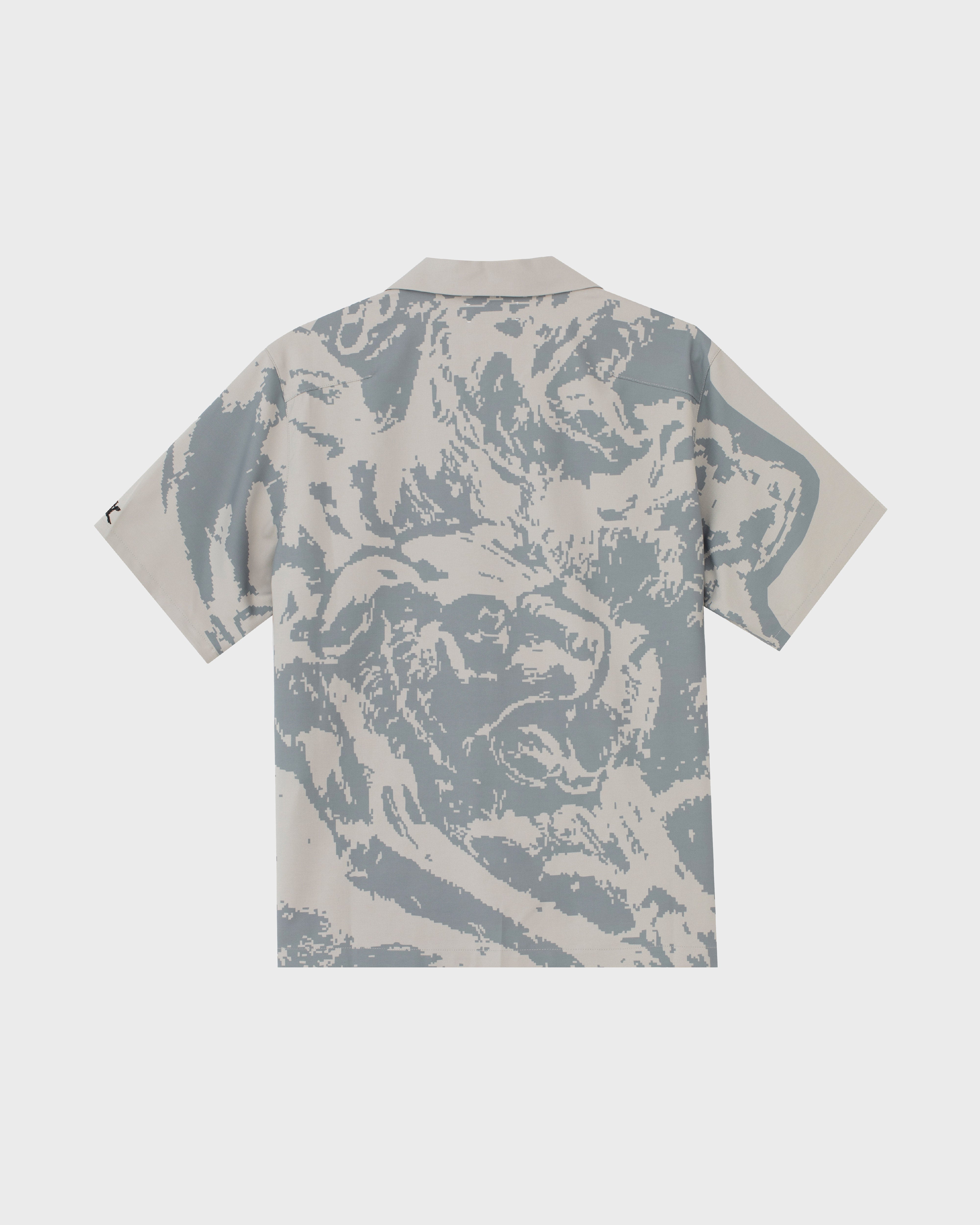 lakai-camp-collar-button-up-chemise-cool-grey image 2
