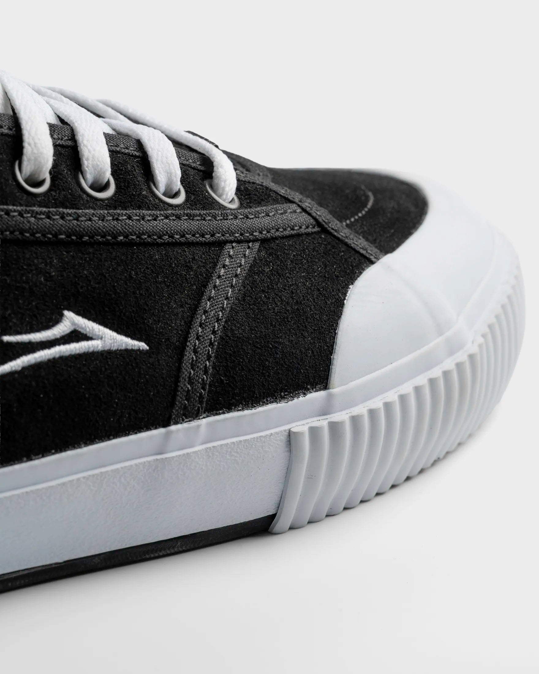 lakai-conrad-elite-chaussures-skate-black-suede image 4