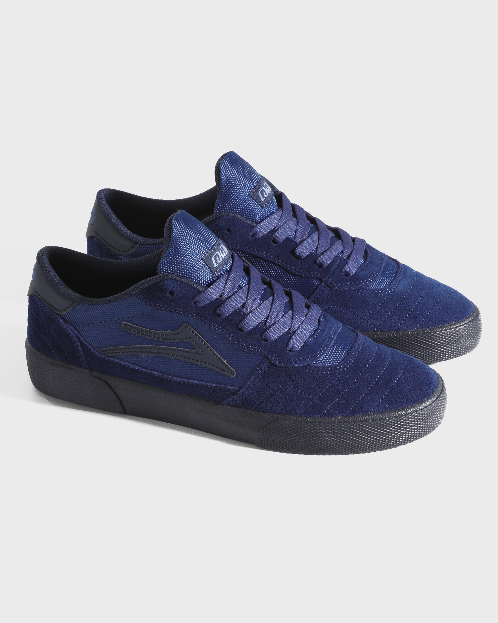lakai-cambridge-chaussure-skate-estate-blue-suede-monochrome image 2