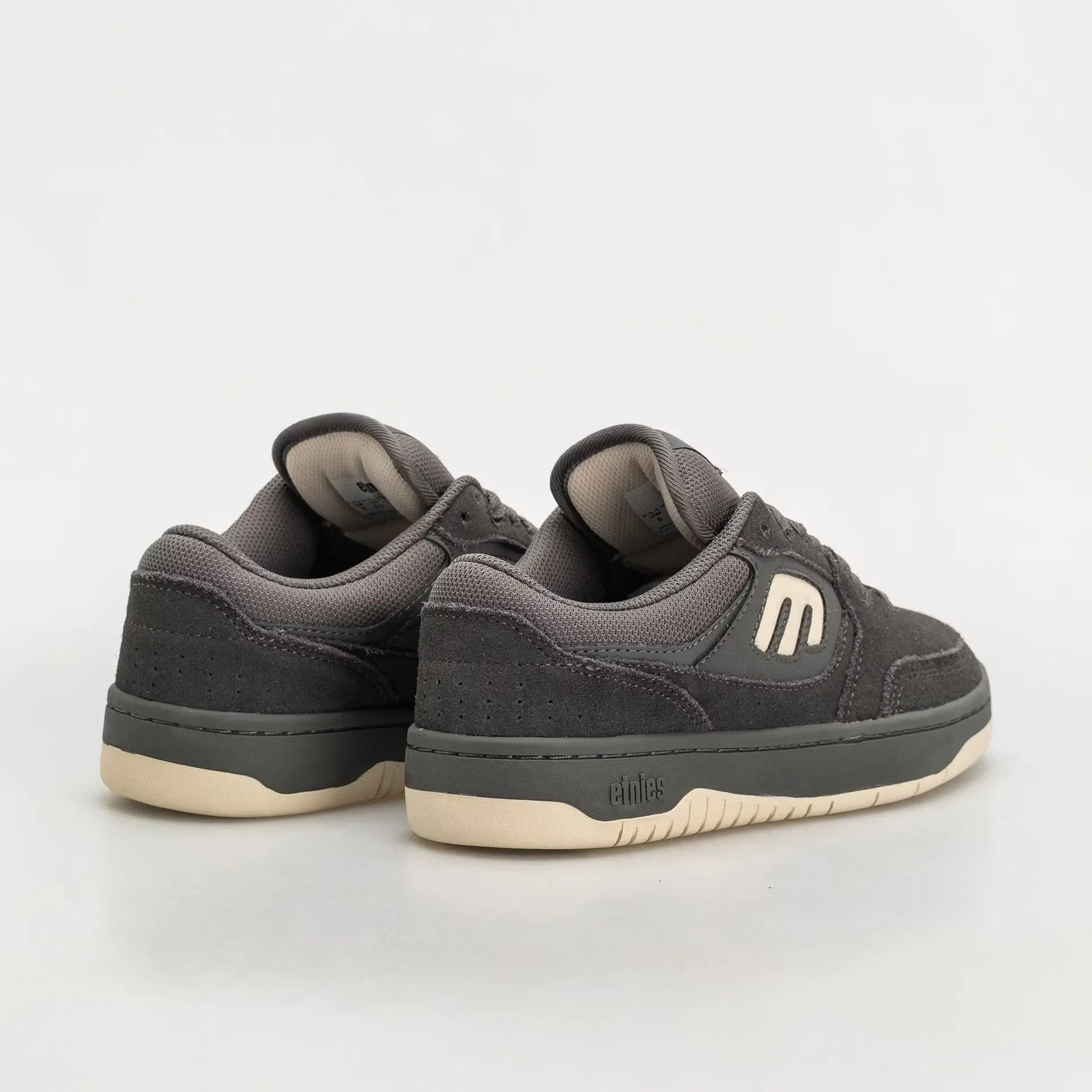 etnies-loot-chaussures-skate-gris-fonc-gris image 7