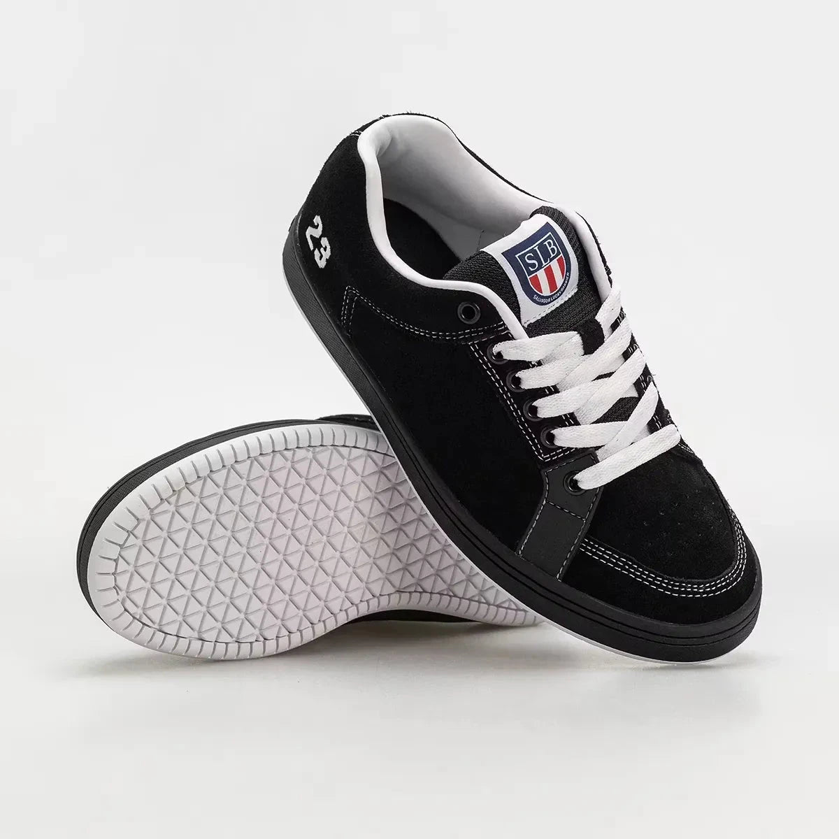 etnies-sal-23-chaussures-de-skate-black-white-suede image 5