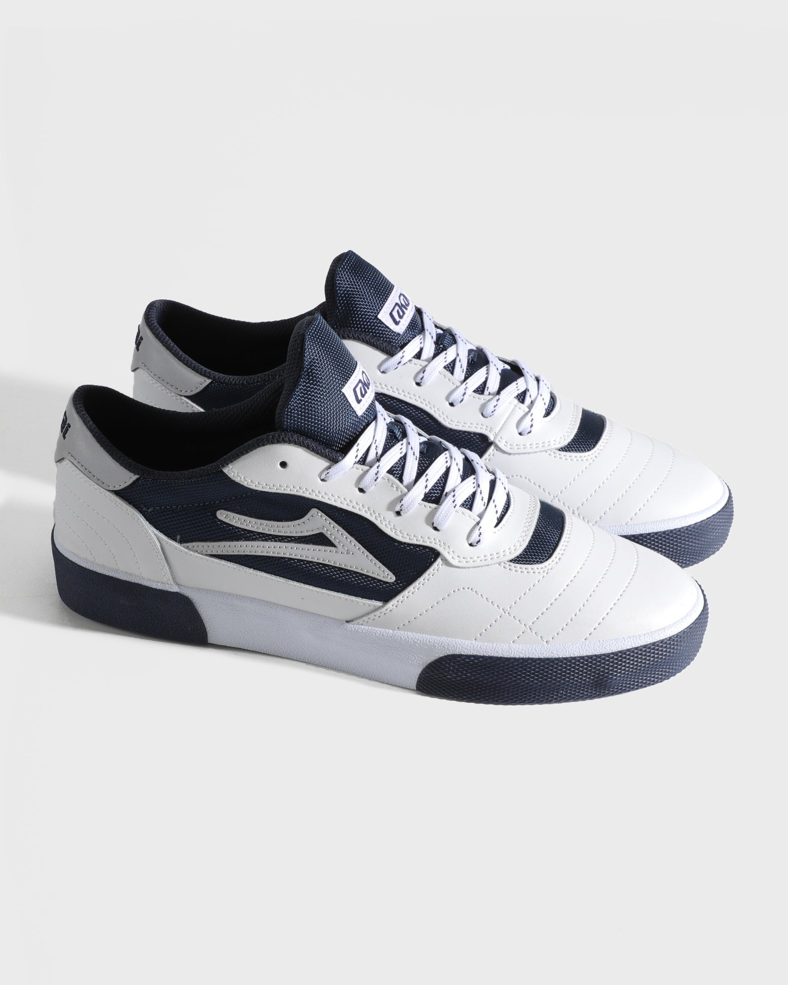 lakai-cambridge-chaussures-skate-white-leather-navy-reflective image 2