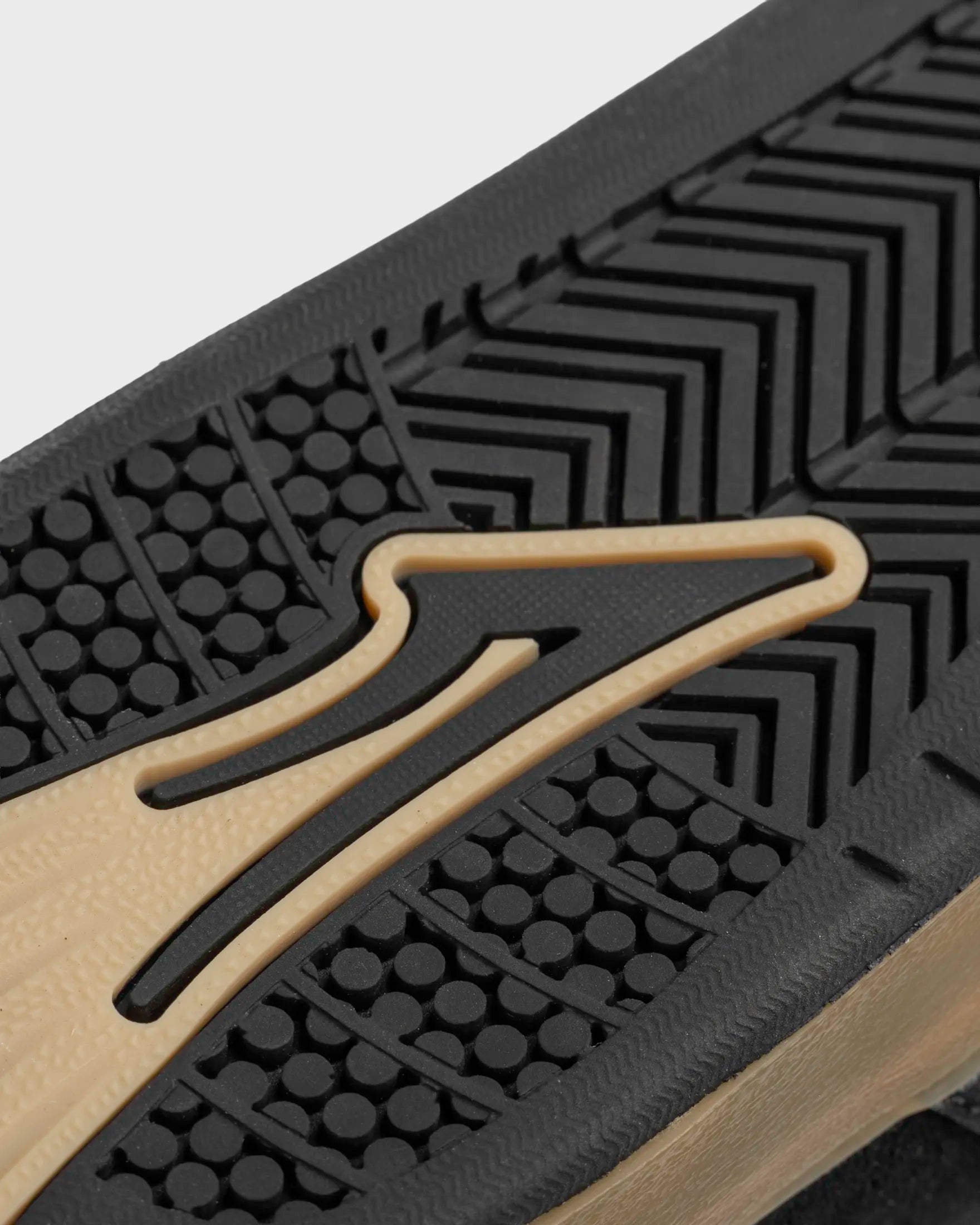 lakai-conrad-elite-black-gum-suede image 5