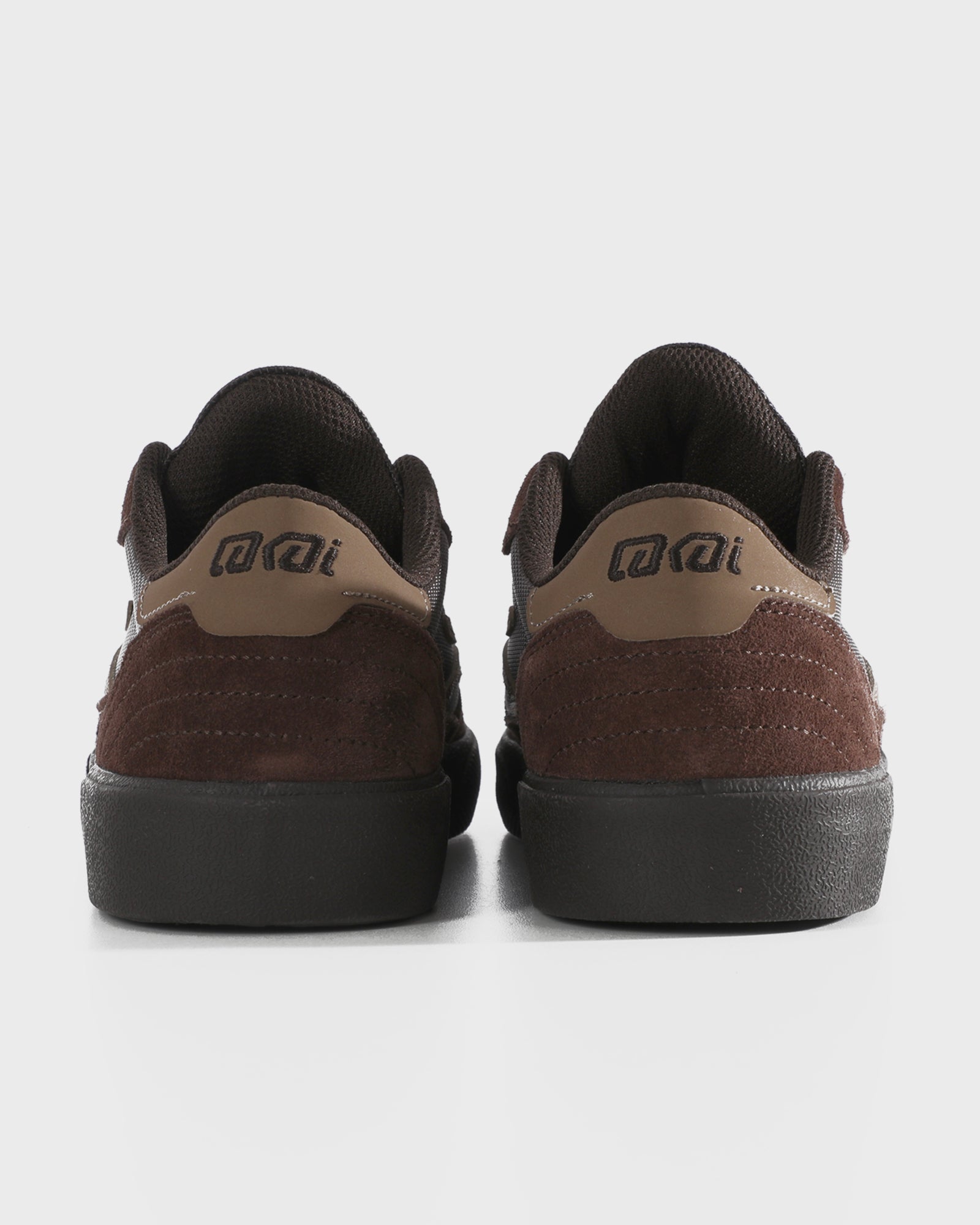 lakai-cambridge-chestnut-su-de-monochrome image 6