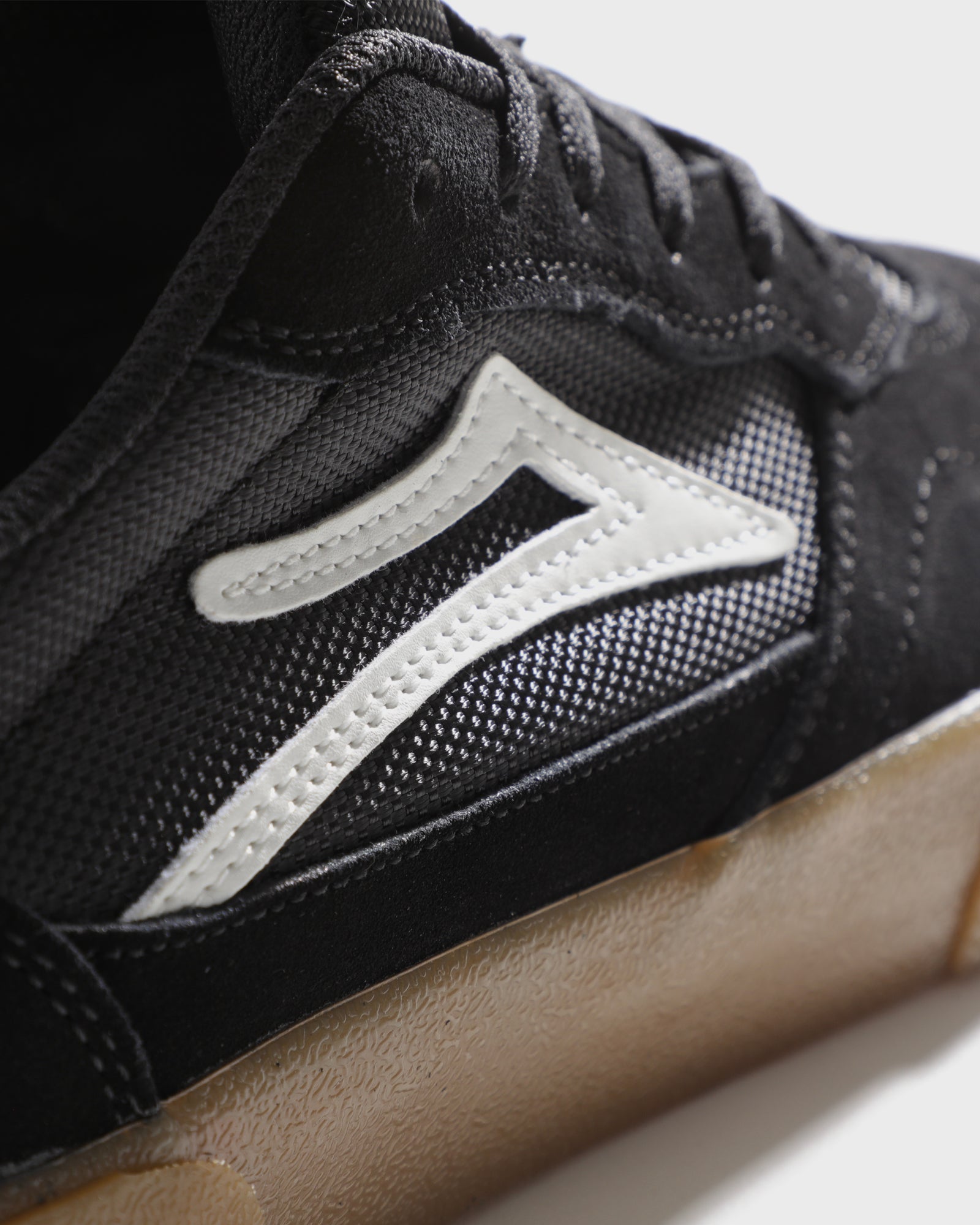 lakai-cambridge-chaussures-skate-black-gum-suede image 4
