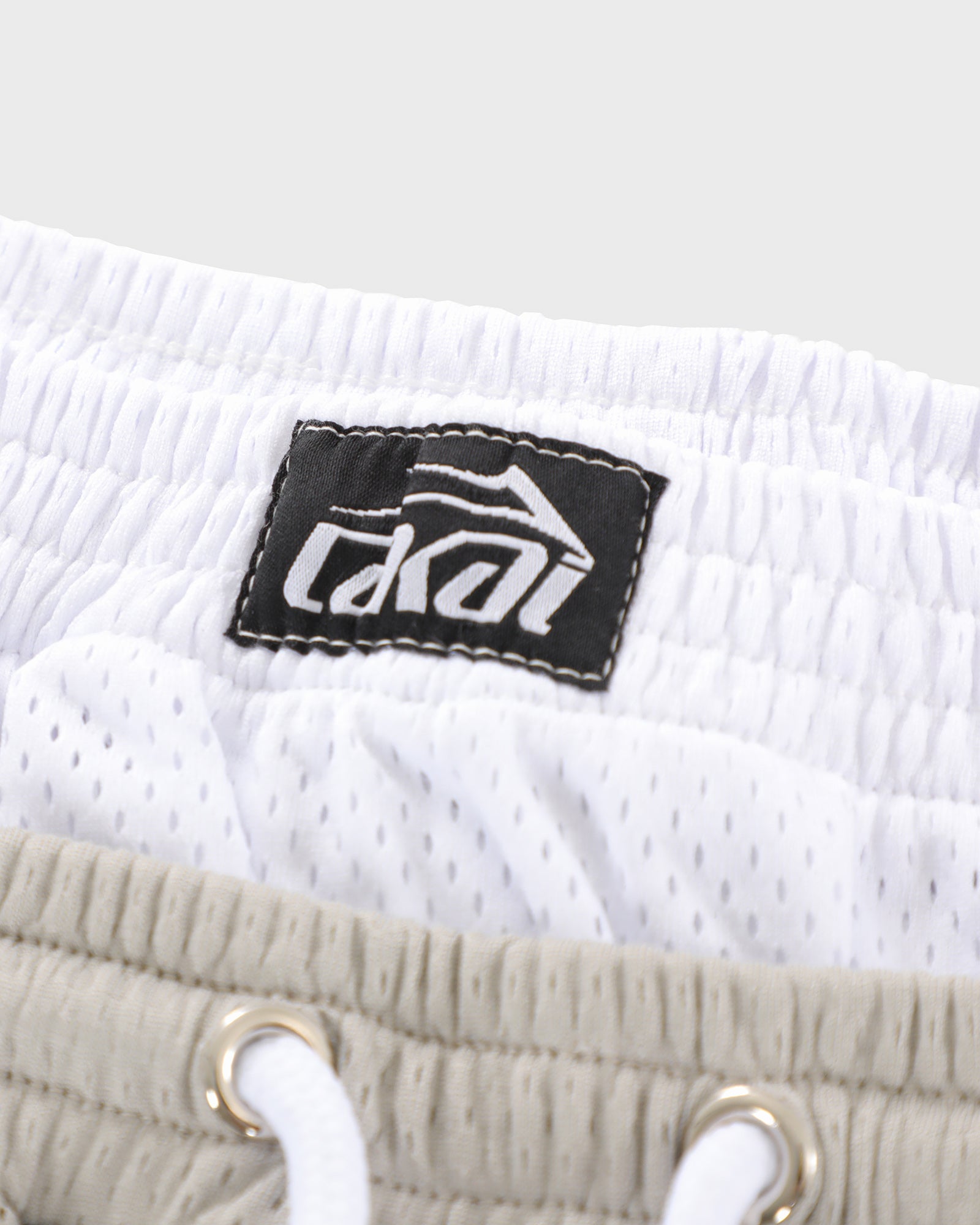 lakai-double-layer-gym-short-short-skate-argent-blanc-mesh image 4