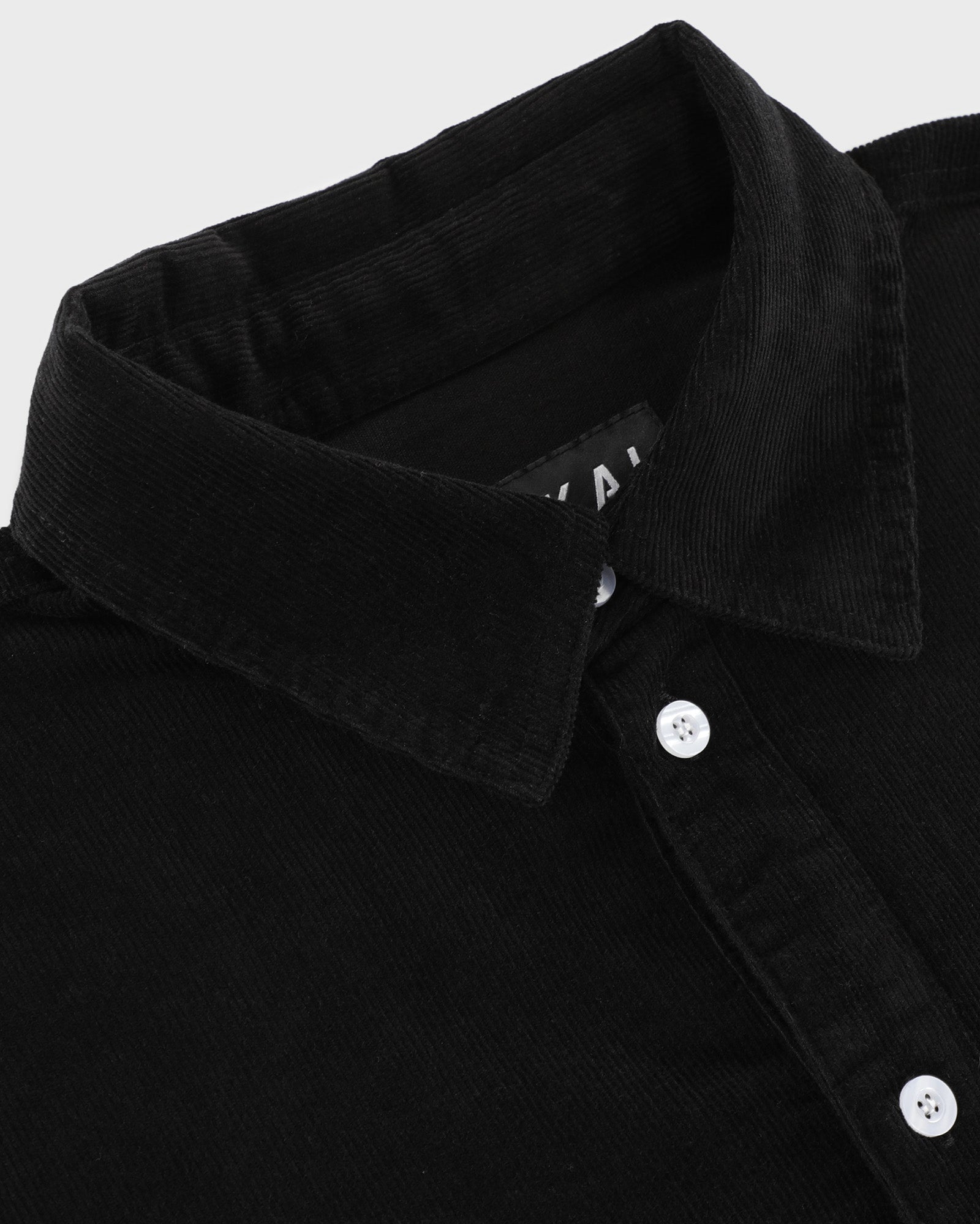 lakai-stacked-placket-chemise-velours-c-tel-noire image 4