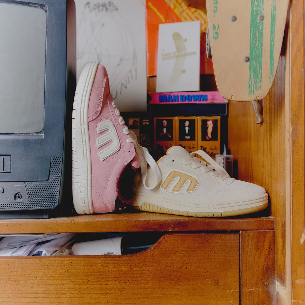 etnies-locut-x-keep-a-breast-chaussures-skate image 7