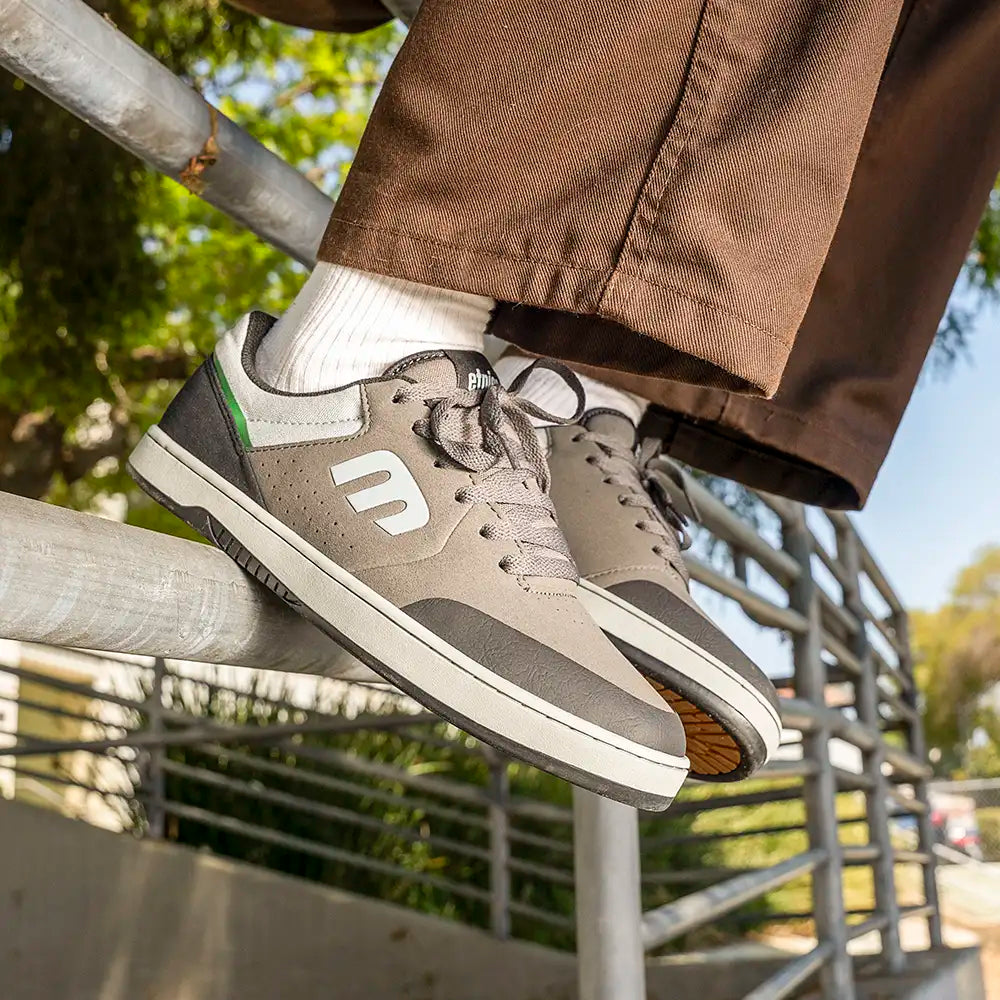 etnies-marana-michelin-chaussures-de-skate-vegan-gris-gris-noir image 2