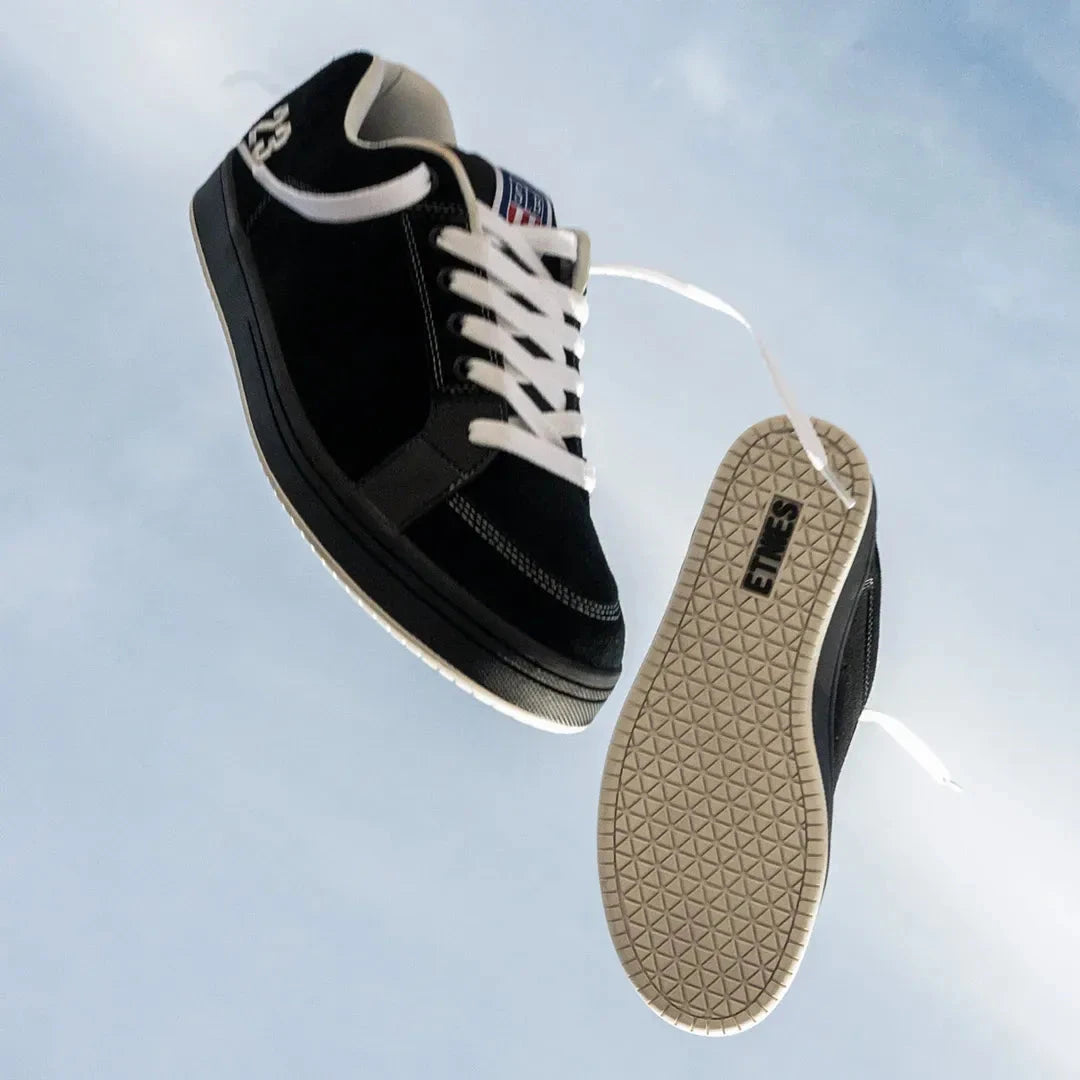etnies-sal-23-chaussures-de-skate-black-white-suede image 4
