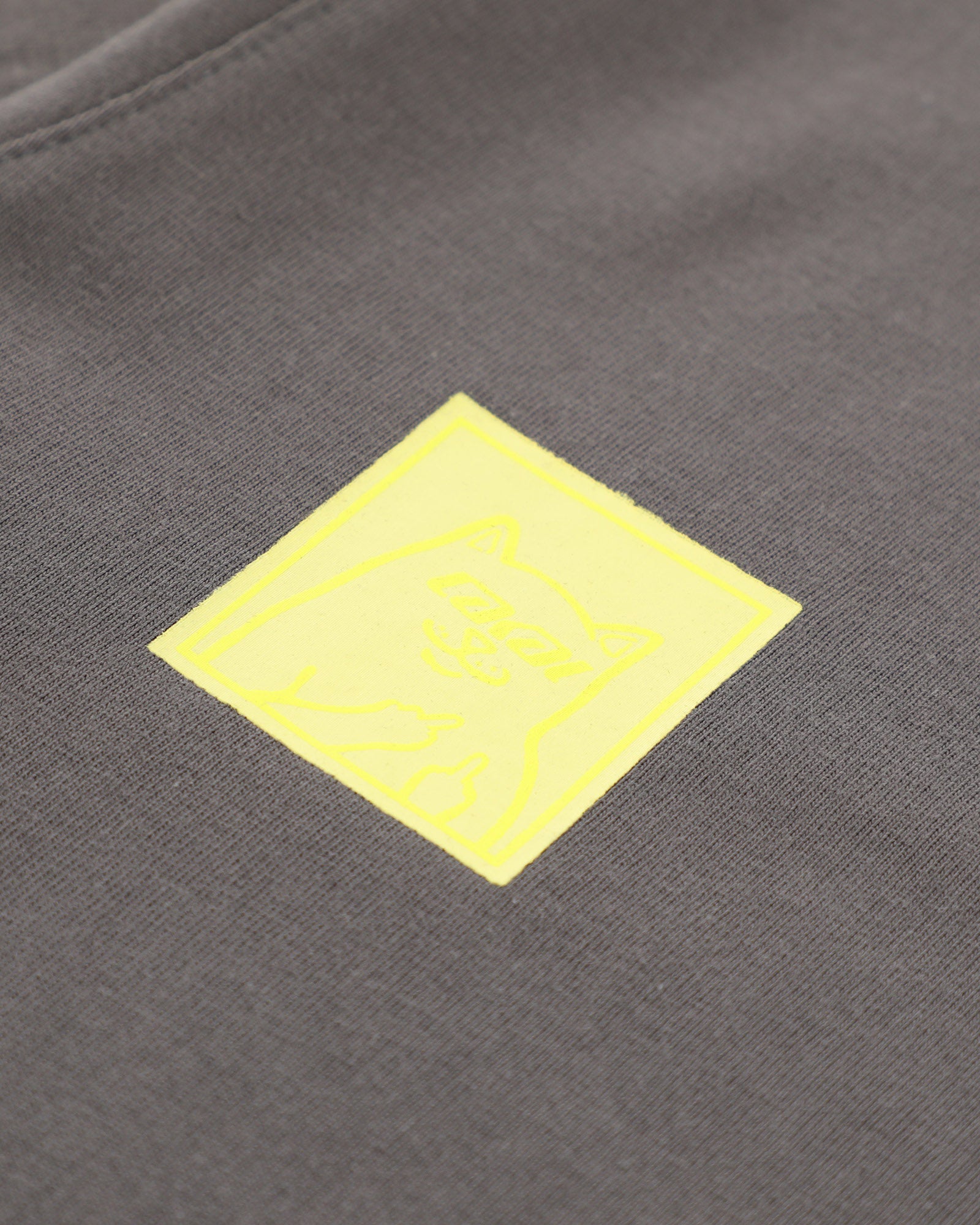 lakai-x-ripndip-pink-flame-t-shirt-gris-rose image 3