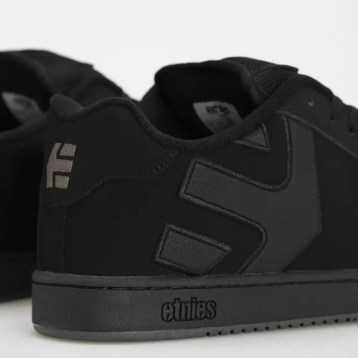 etnies-fader-chaussures-skate-black image 7