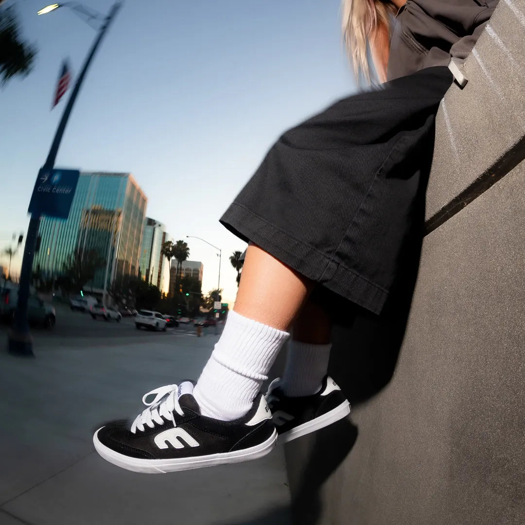 etnies-locut-vulc-chaussures-de-skate-black-white image 4