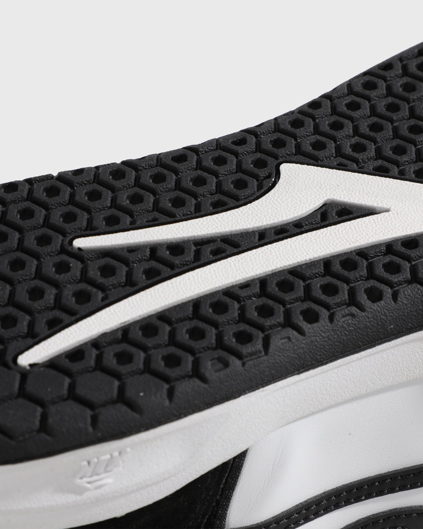 lakai-telford-low-black-white-leather image 5