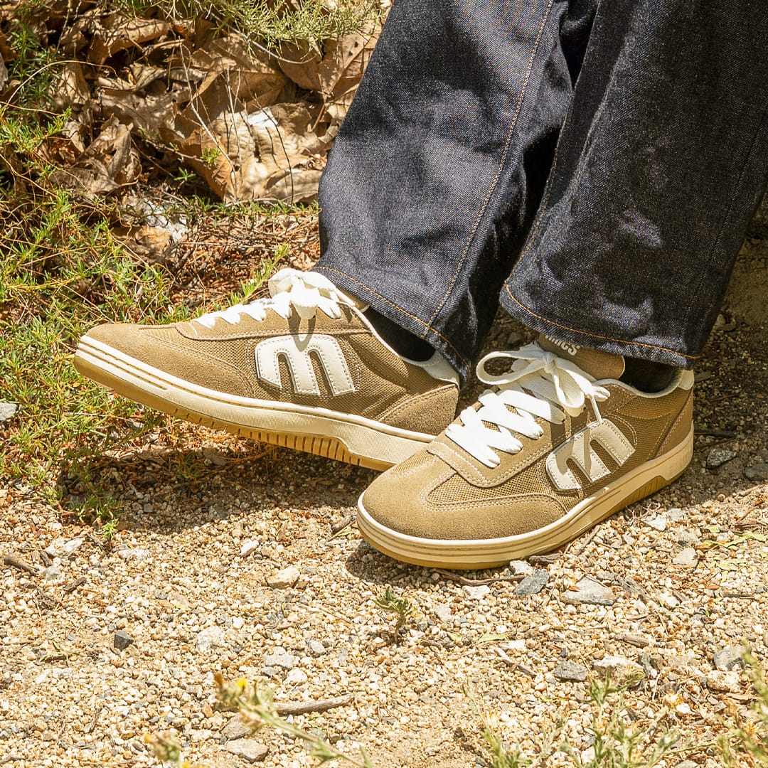 etnies-locut-chaussure-skate-su-de-marron image 2